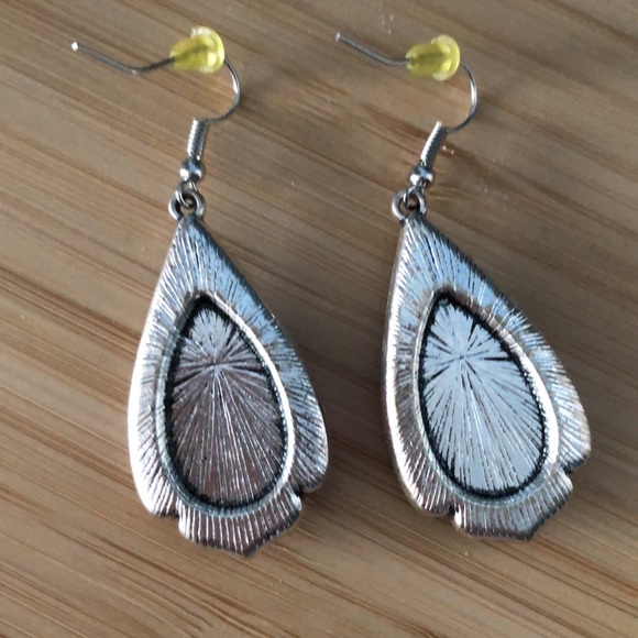 SOLD SOLD SOLD Vintage Red Glass Teardrop Earring with Rhinestone Surround - Picture 2 of 4